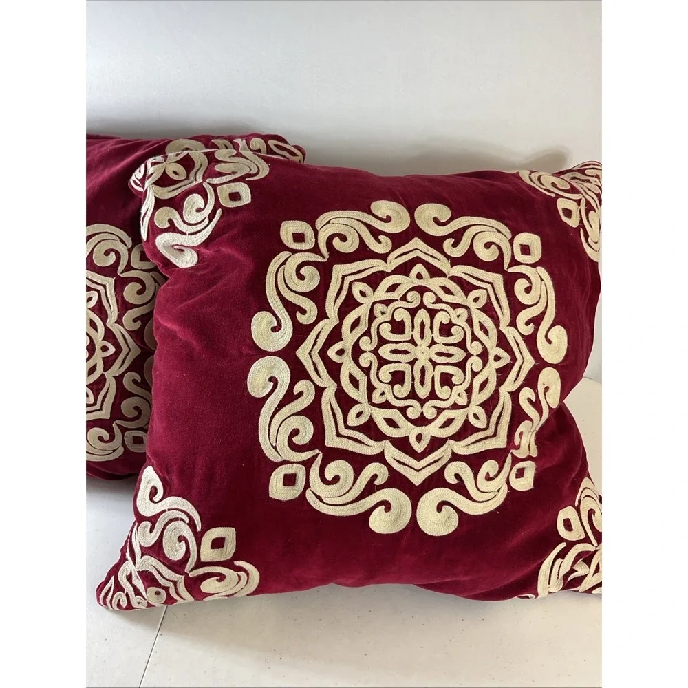 2 Pottery Barn Velvet Embroidered Medallion Pillows 24